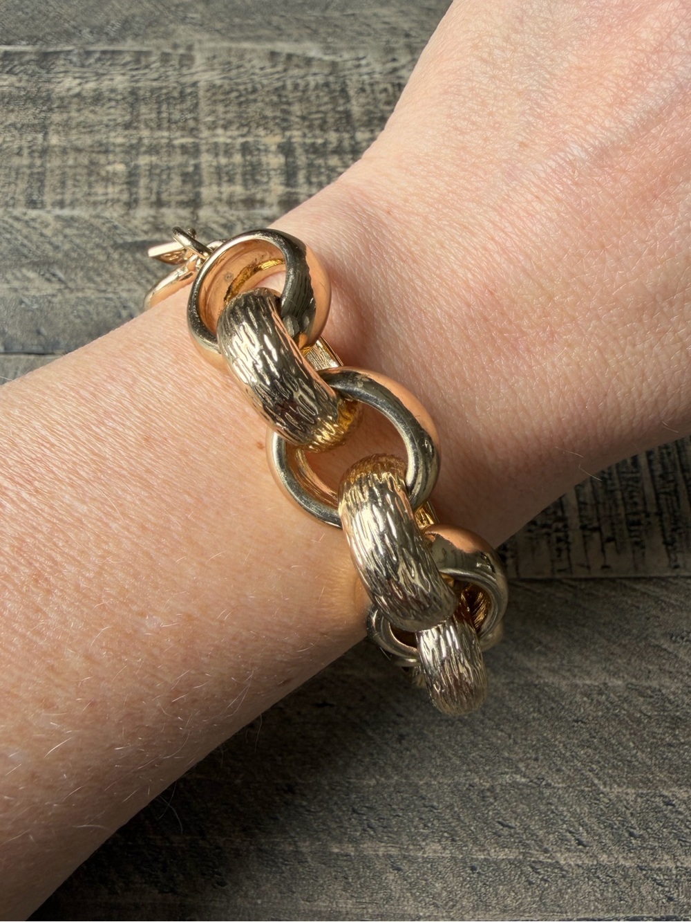 Banana Republic gold-tone chunky link bracelet with a toggle clasp
